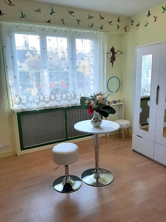 Villa Avec Piscine Proche Disneyland Et Paris Saint-Thibault-des-Vignes Bagian luar foto